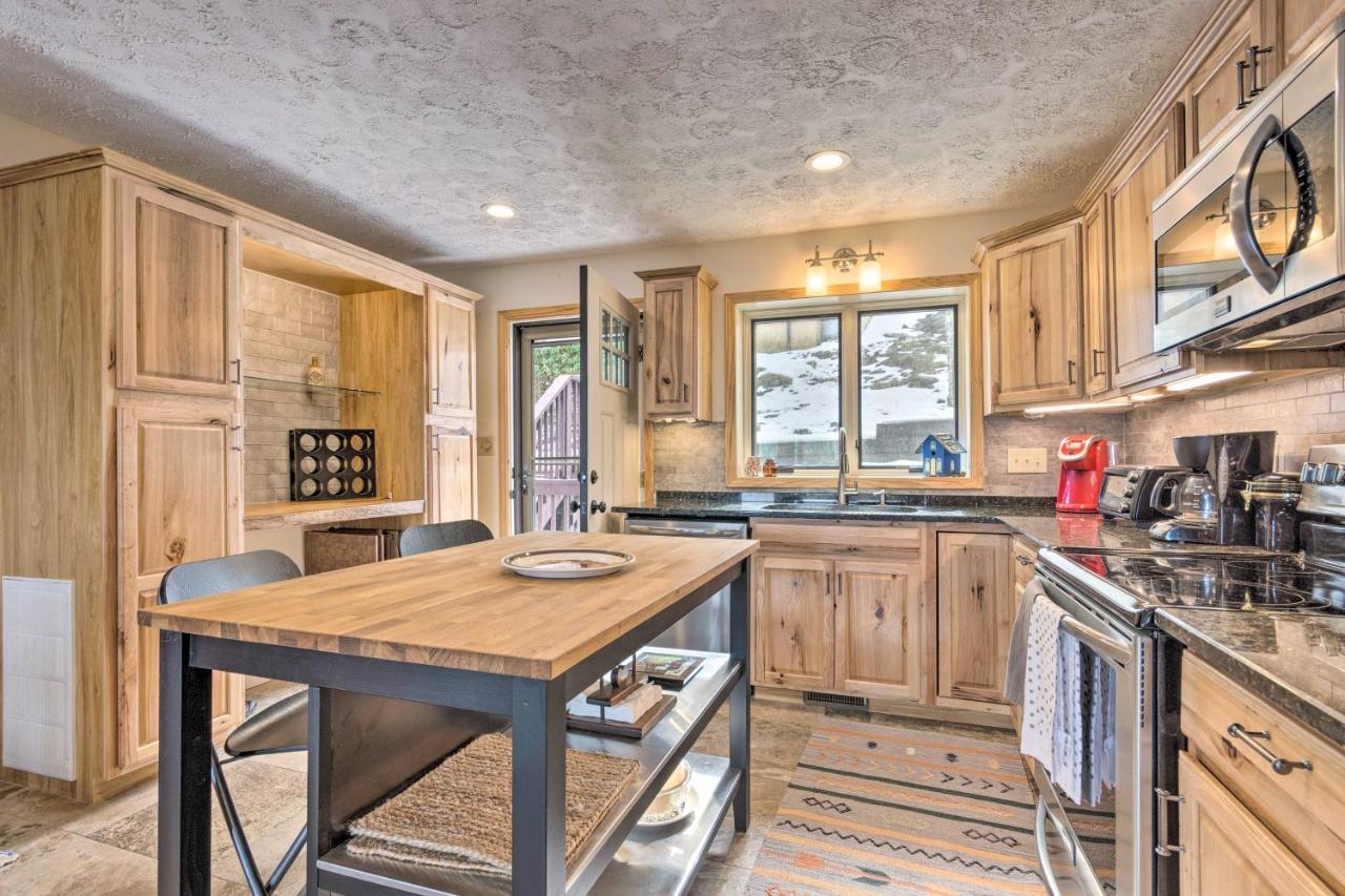 Villa Beech Mountain Retreat With Pool Access Near Slopes! Extérieur photo